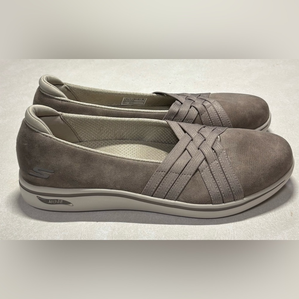 Skechers Gray Flats & Loafers - Picture 3 of 6